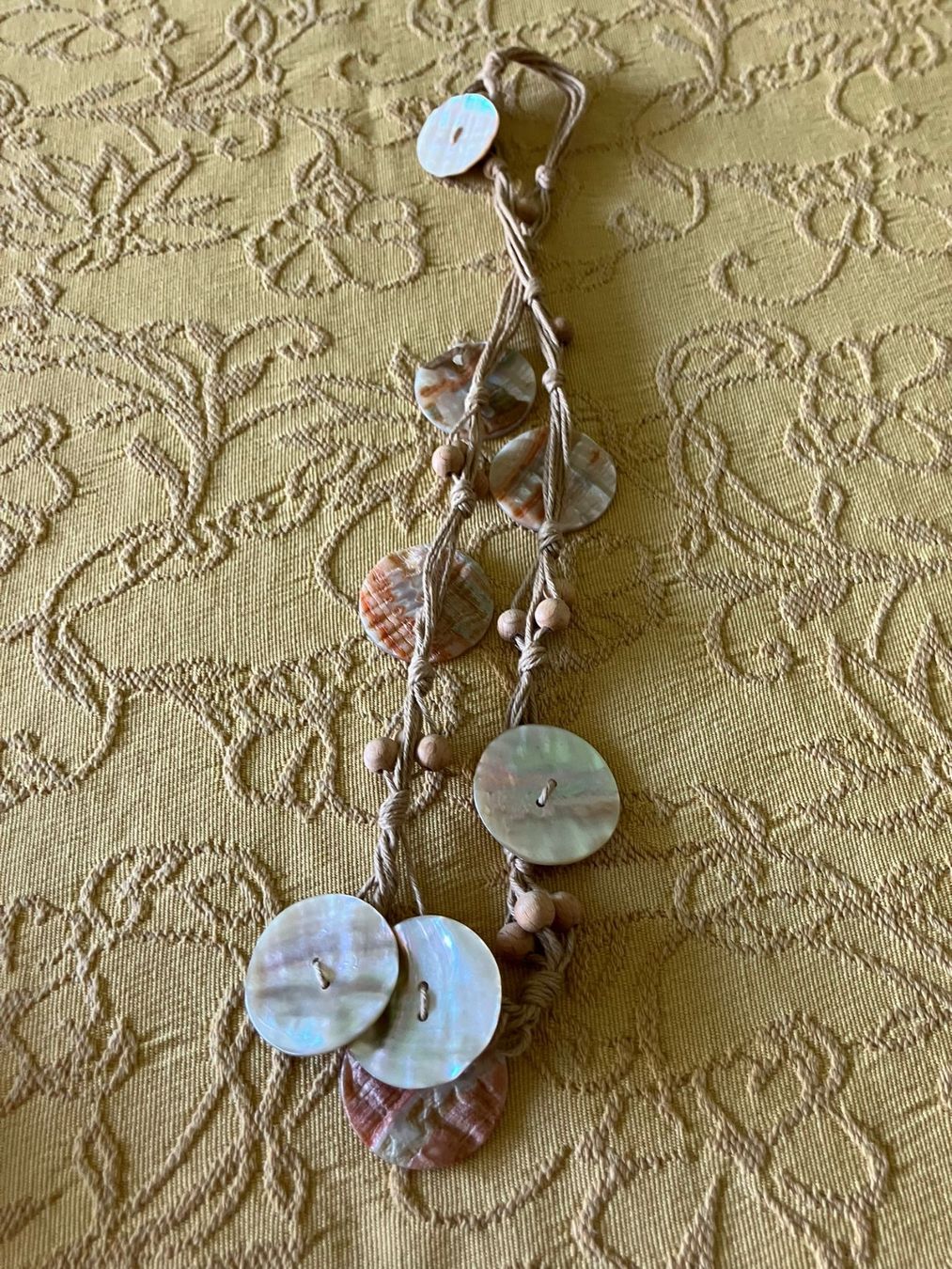 Ketten: Collana con conchiglie – Gebraucht aus Melano von H-Sara