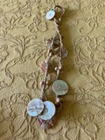 Collana con conchiglie
