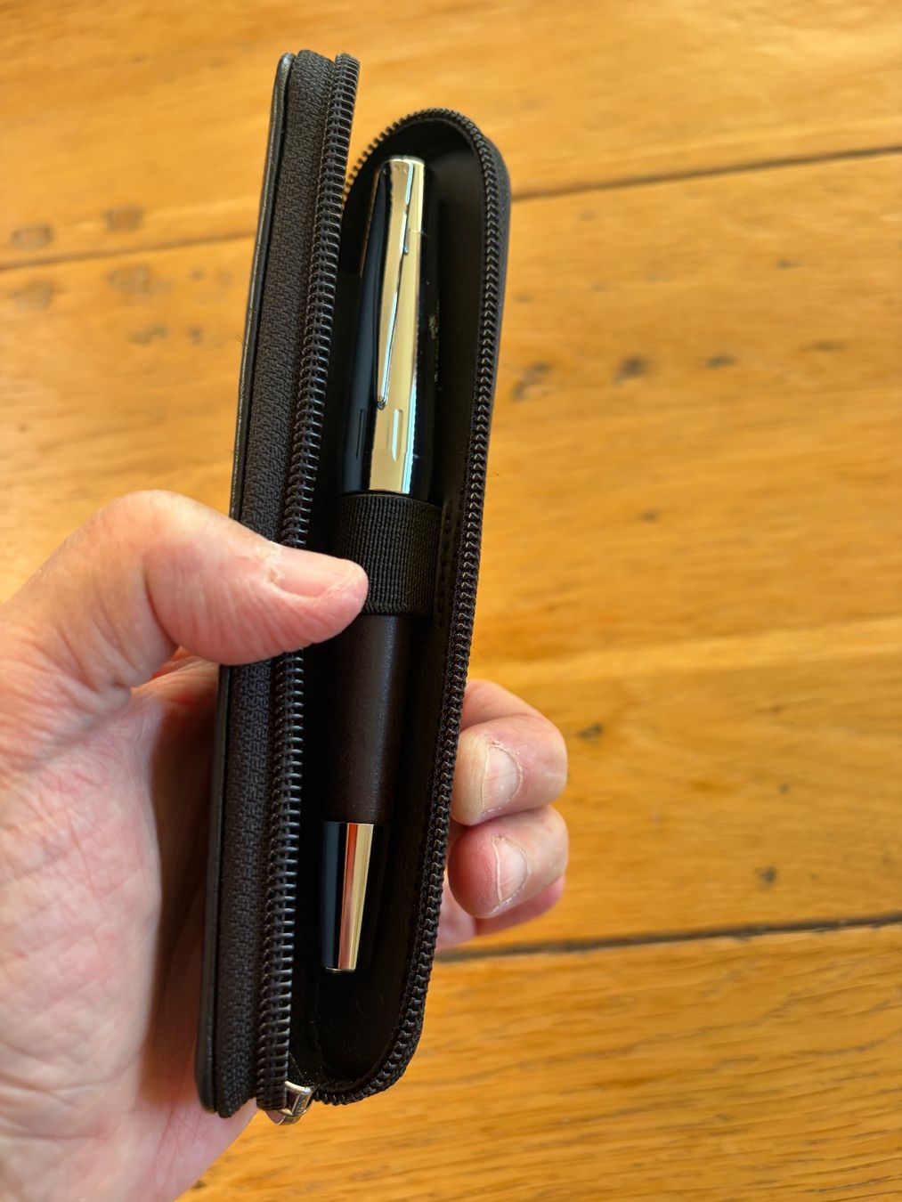 Faber-Castell Autres écriture & dessin: Faber Castell Füllfederhalter + original Faber Etui – D'occasion à Madetswil par Steppenwolf. 3