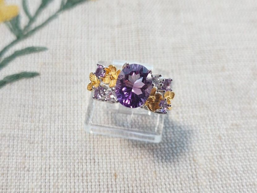 Anelli: NEW - S925 Amethyst Ring (Adjustable) – Nuovo (secondo la descrizione) da Zürich venduto da cin_wcf6