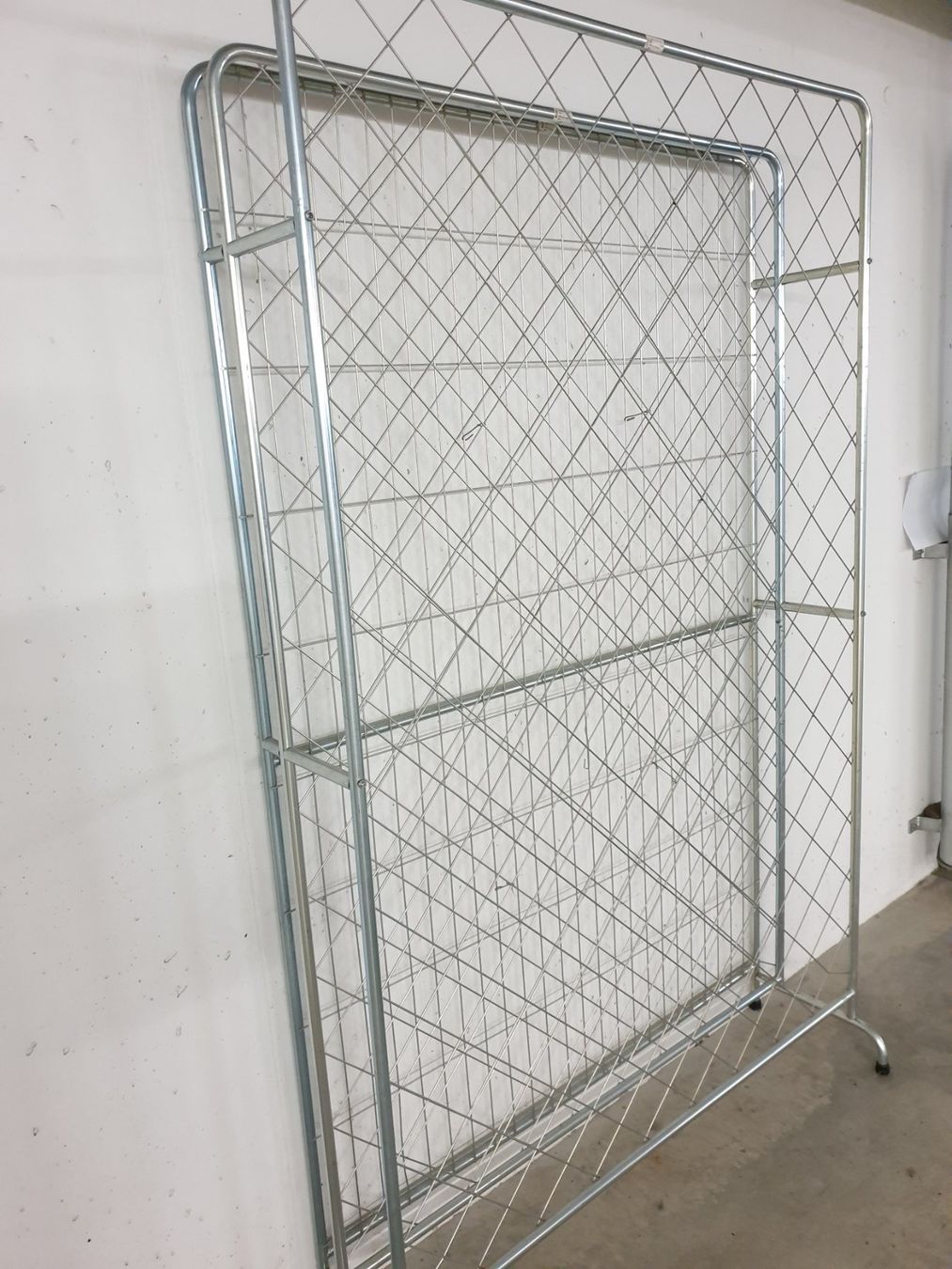 Scaffali: Wein-/Flaschengestell Metall – Usato da Gossau SG venduto da rir_n22k 1