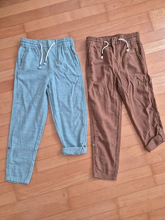 2 dünne Hosen Grösse 128 fast neu H&M