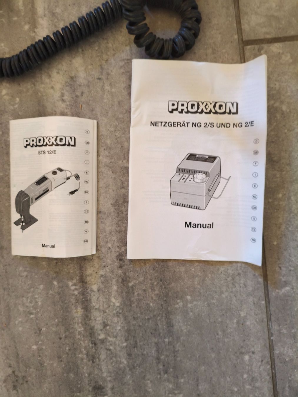 Proxxon Tous les outils: Proxxon Stichsäge STS 12/E mit Netzgerät NG 2/E – D'occasion à Hägglingen par BigJim1 1