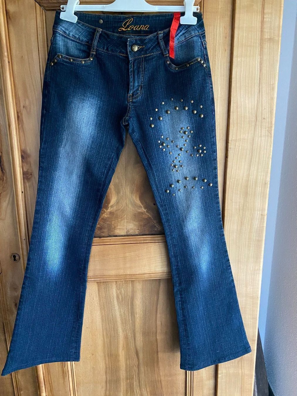 Jeans: Jean Loana  T38-40 – Nuovo (secondo la descrizione) da Porrentruy venduto da SYANKA 5