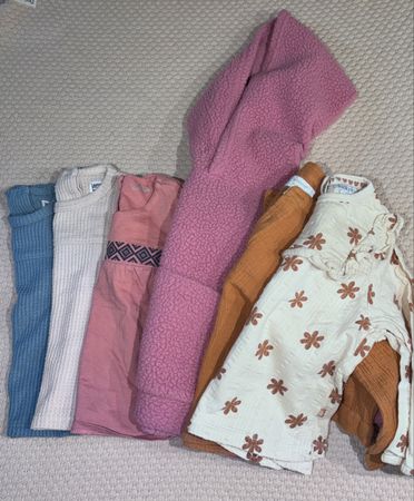 Kleiderpaket Oberteile Mädchen