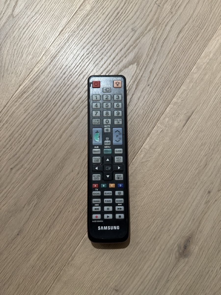 Samsung Fernseher: Samsung TV 40 Zoll UE40D6500 – Gebraucht aus Fällanden von sofileinlo 4