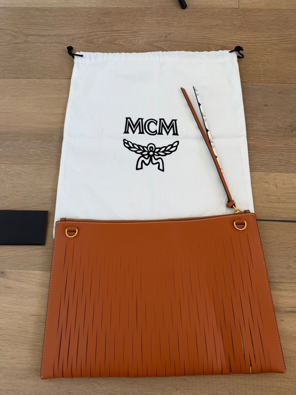 Mcm Borse da donna: Neu Original MCM Pouch – Nuovo (secondo la descrizione) da Wangen SZ venduto da Rol_20 1