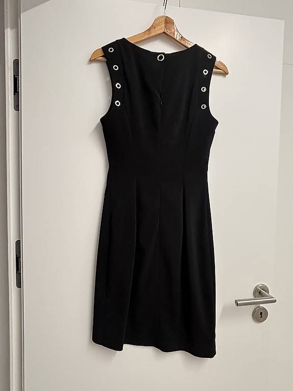 Kleider: Vestito Patrizia Pepe – Gebraucht aus Soazza von afa_r6cx