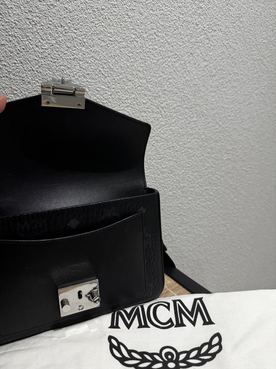 Mcm Borse da donna: MCM Umhängetasche – Nuovo (secondo la descrizione) da Oerlingen venduto da giulia.i 1