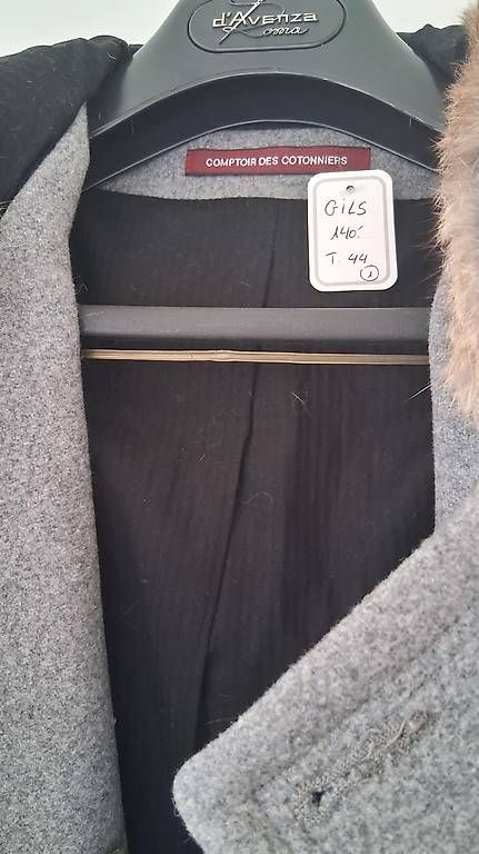 Cappotti: Manteau court t42 – Usato da Chêne-Bougeries venduto da gre_5hjn 1