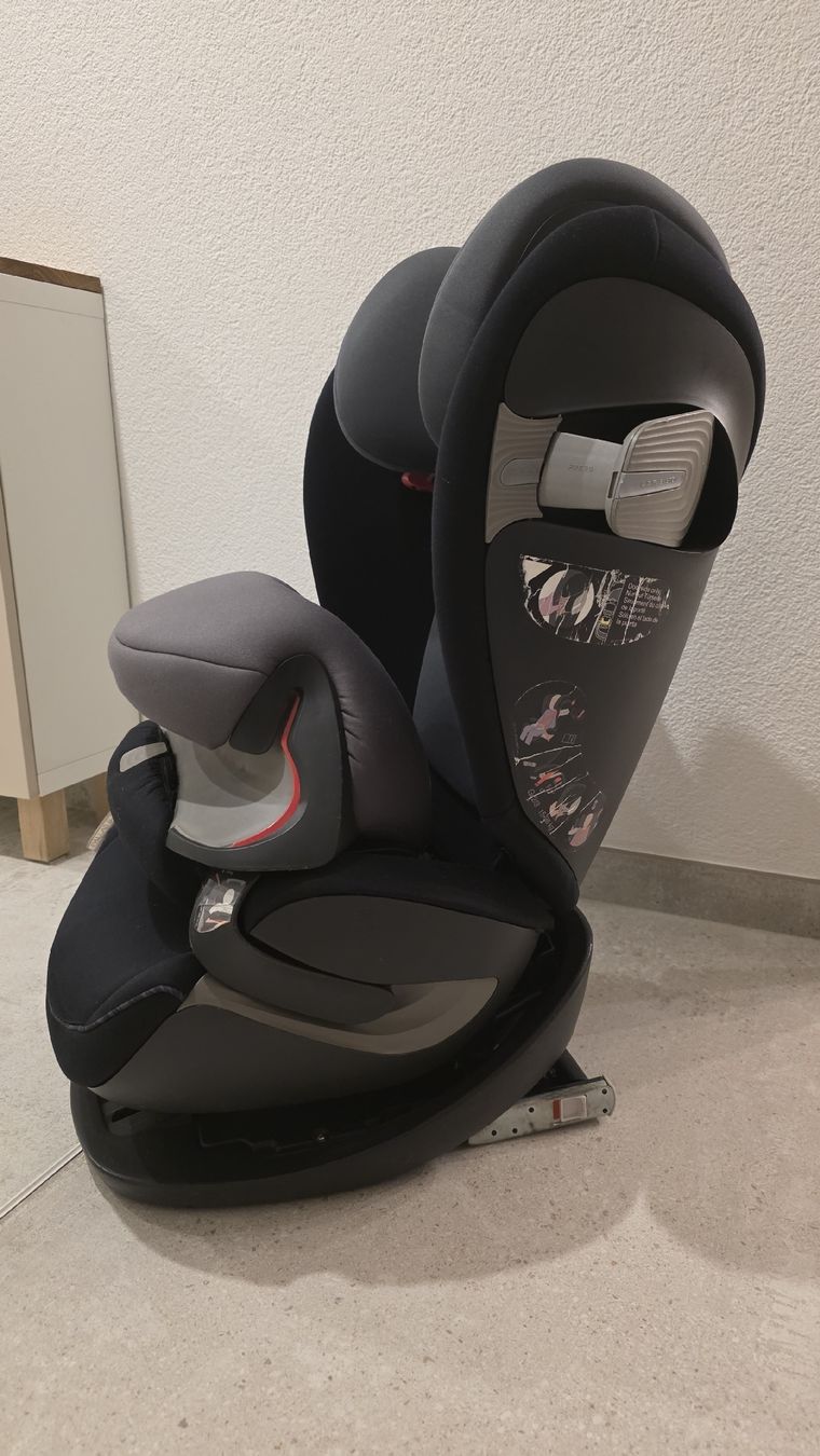 Cybex Sièges auto: CYBEX Solution X-Fix Kindersitz - Top Zustand! – D'occasion à Kirchberg BE par Nicolanextra 4