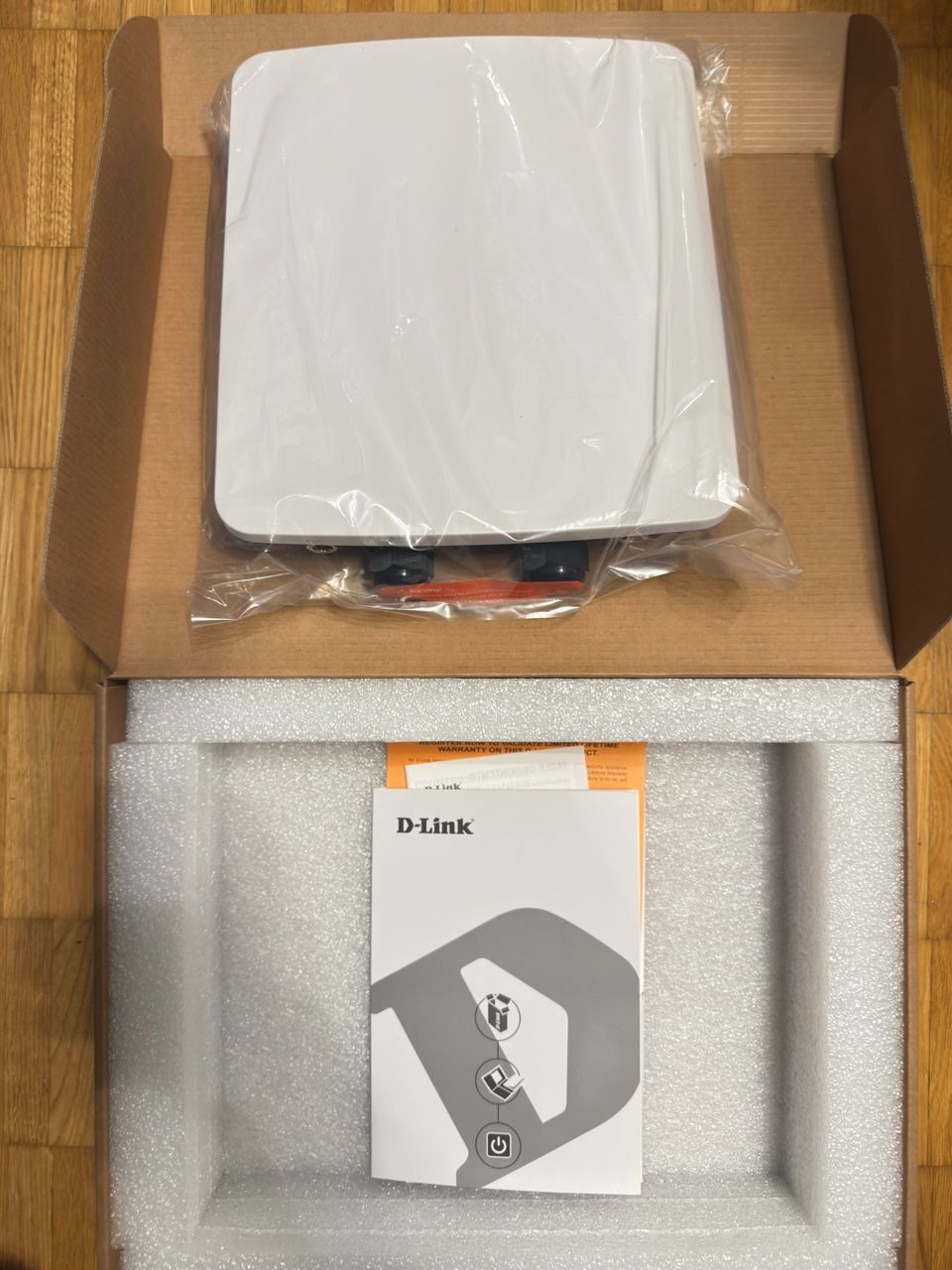 Dlink Modem & Router: D-Link Dualband Outdoor Access Point – Nuovo e nell'imballaggio originale da Uster venduto da Valen7ino 8