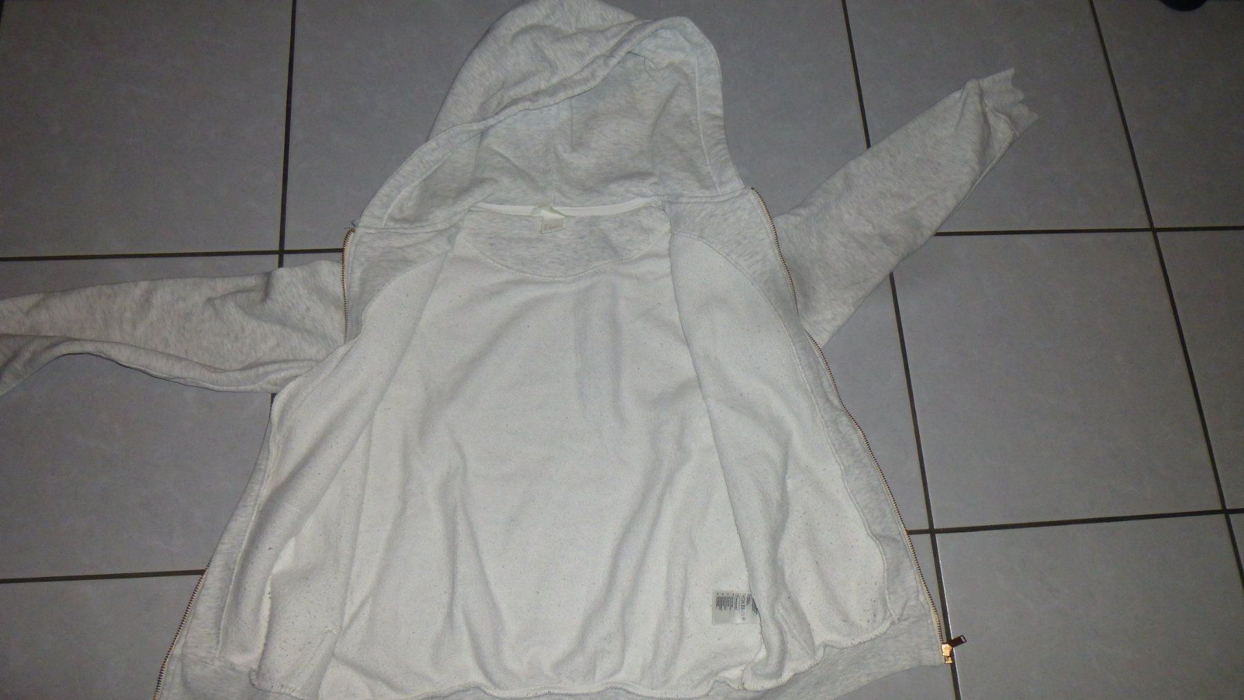 H&M Pullover & Sweatshirts: BASIC-Kapuzenpulli Damen, m. RV, grau-meliert / H&M / S – Gebraucht aus Triengen von misterpicknicker 2