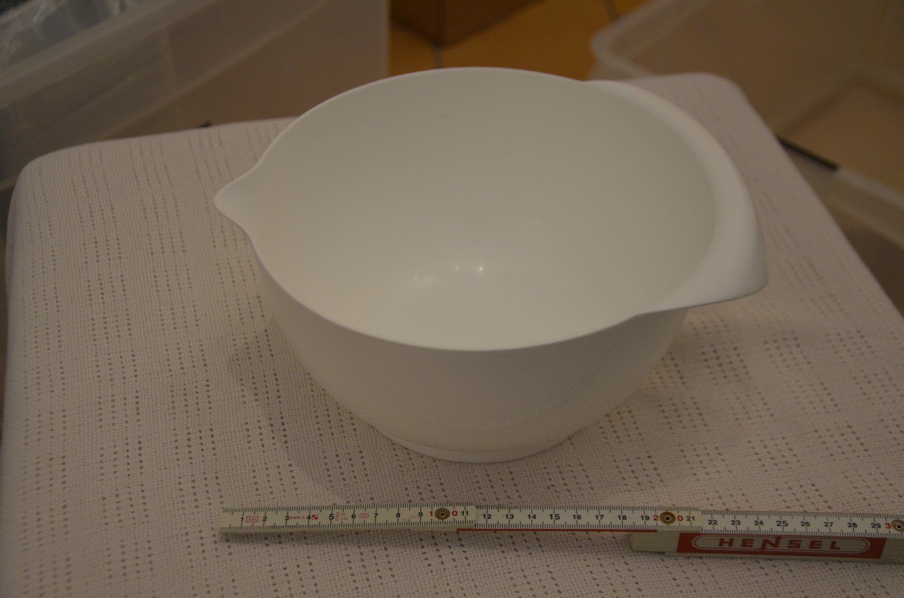 Coupes: SCHUSSEL PLASTIK – D'occasion à Chiasso par Dolly015 1
