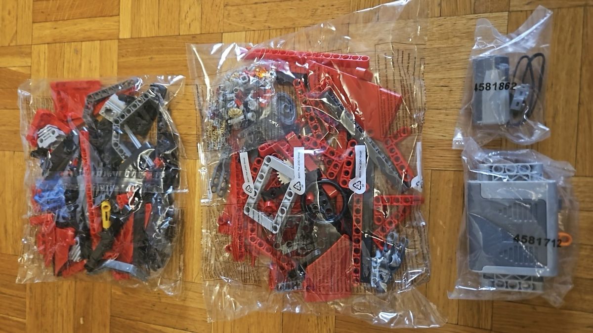 Lego Kit di costruzioni: Lego technic 8070 Supercar de 2011 – Usato da confignon venduto da chachou79 6