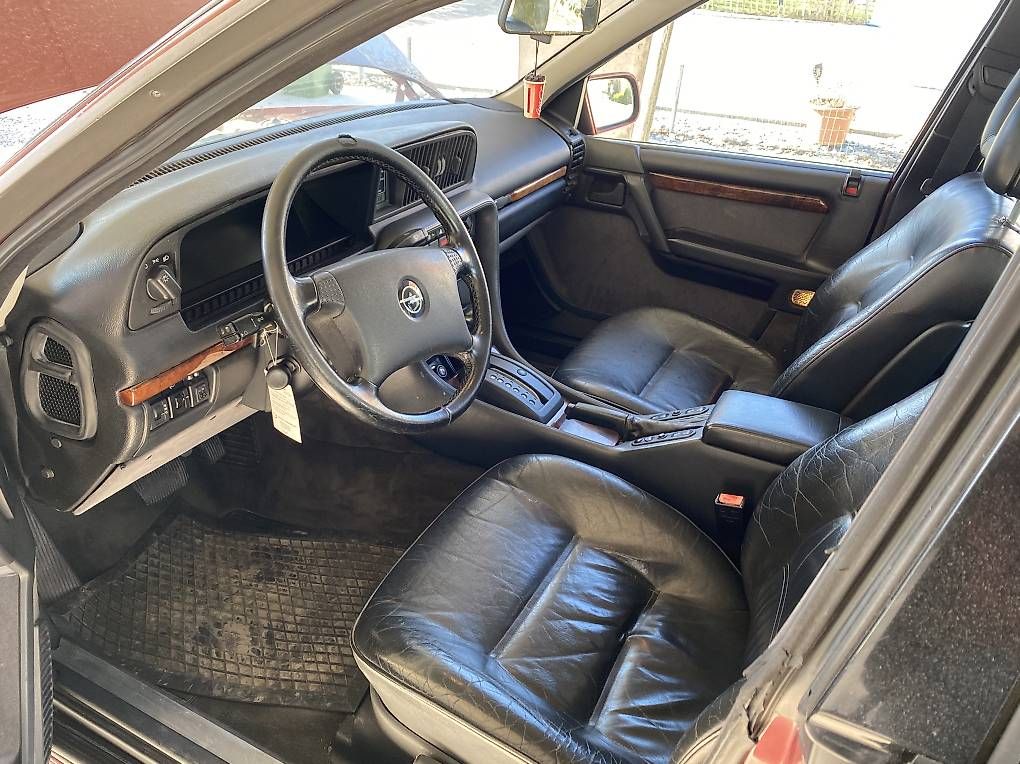Opel Tutti pezzi di ricambio auto: Opel Senator B Omega A Lederausstattung – Usato da Bern venduto da bieter-1 1