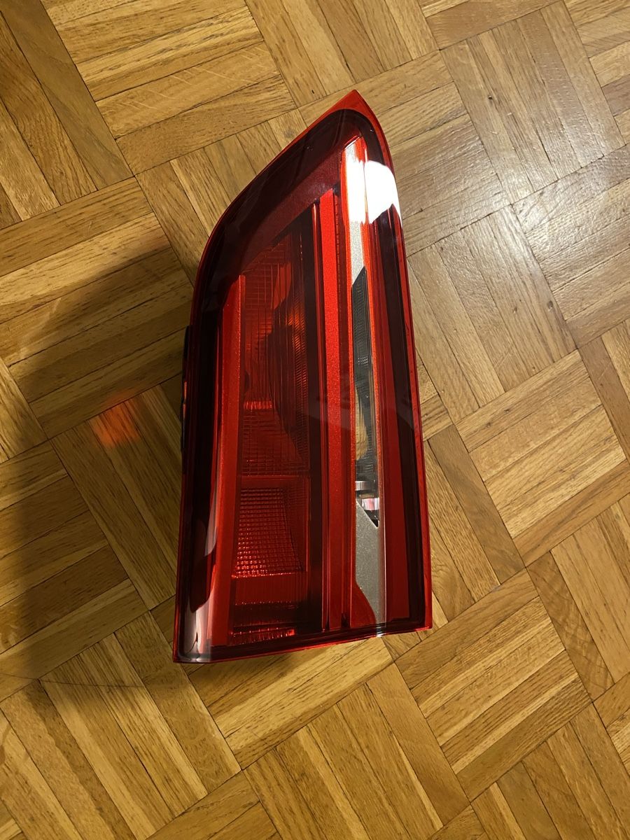BMW Alle Autoersatzteile: Bmw x1 f48 rear tail light right side – Neu und originalverpackt aus Kilchberg ZH von cosbas