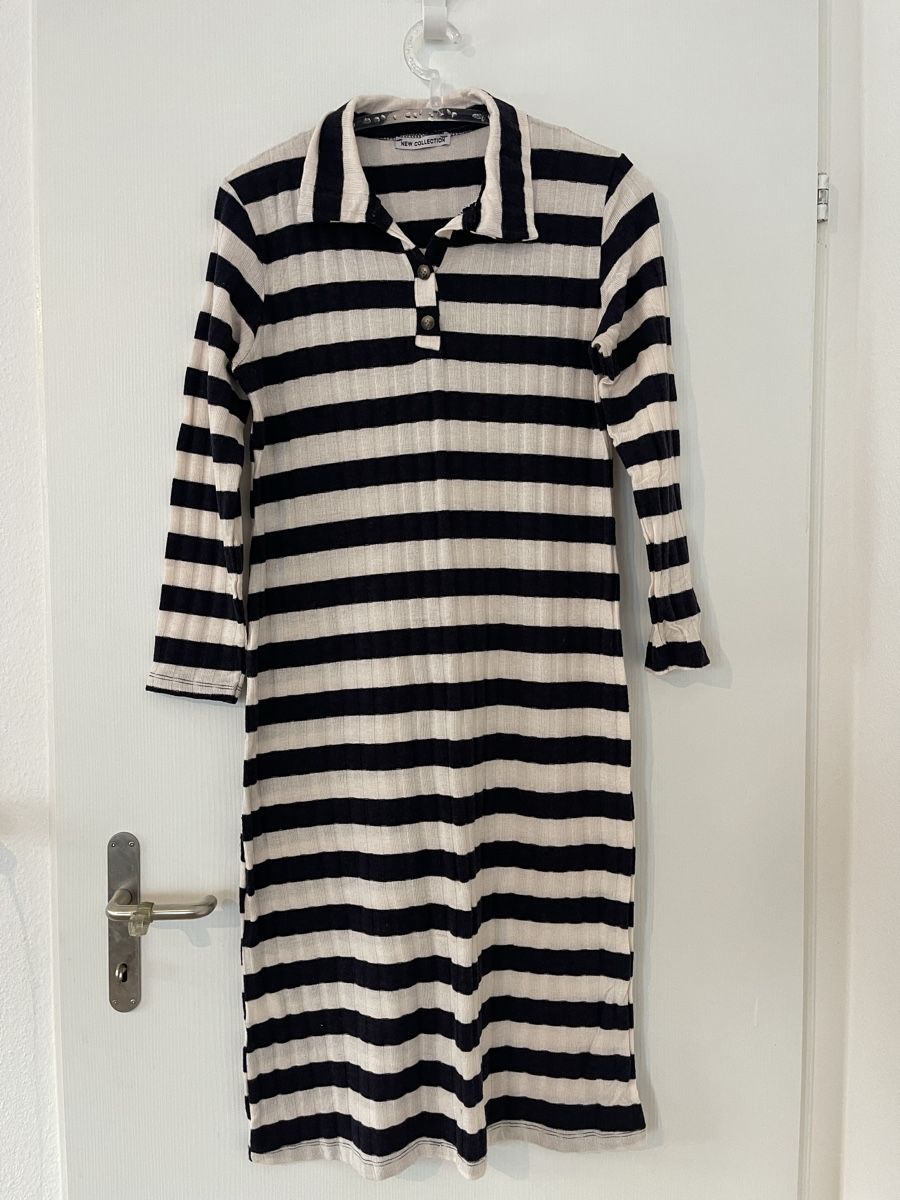Vestiti: Stylisches Langarmshirt mit Streifen – Nuovo (secondo la descrizione) da Wetzikon ZH venduto da man_7mn7 4