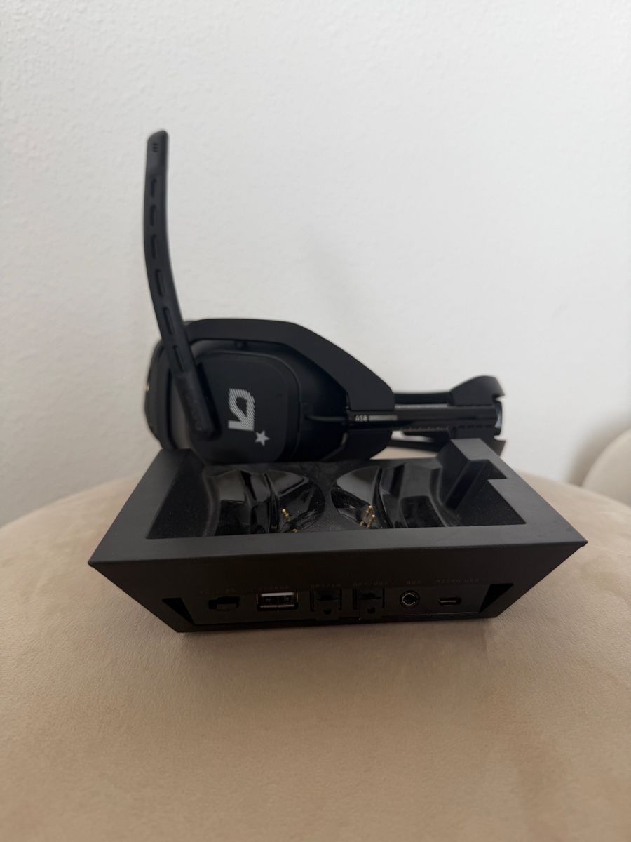 Astro Gaming Cuffie: ASTRO A50 Wireless Gen 4 + Base Station | PS5 / PS4 / PC – Usato da Liestal venduto da arl_6tv7 2