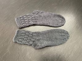Handgestrickte Kinder-Socken Gr. 32/33 Fusslänge 19 cm