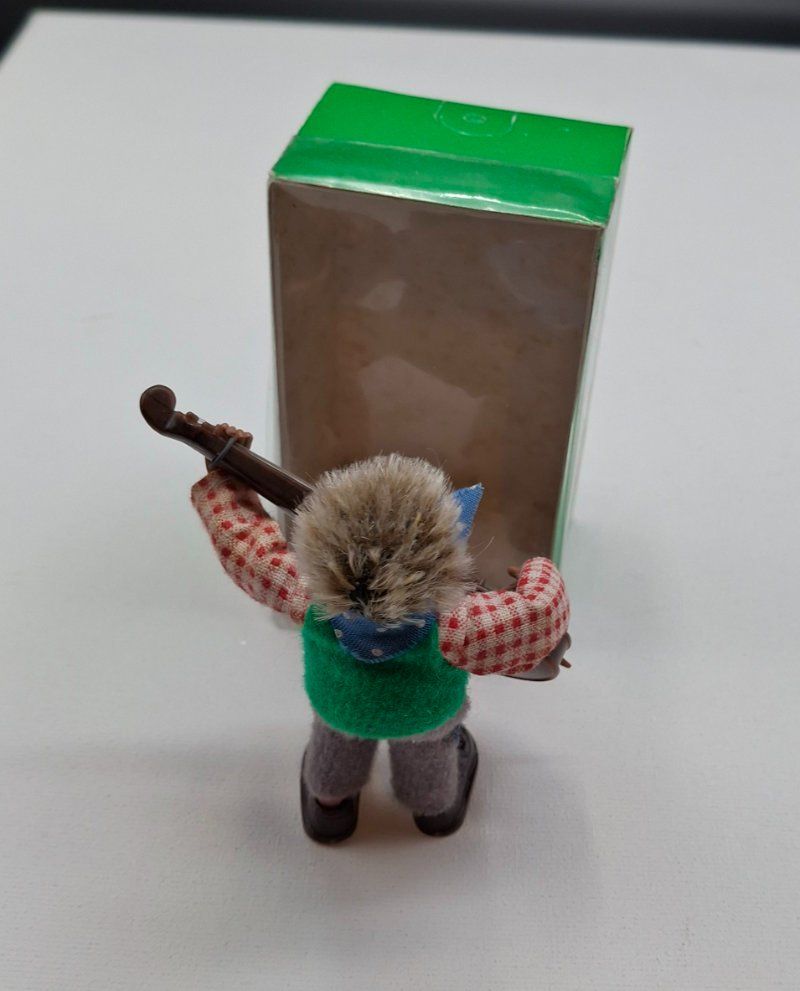 Statuette: Peter-Igel (ähnlich MeckiIgel) mit Orig. Box – Usato da Weggis venduto da daisyflower 1