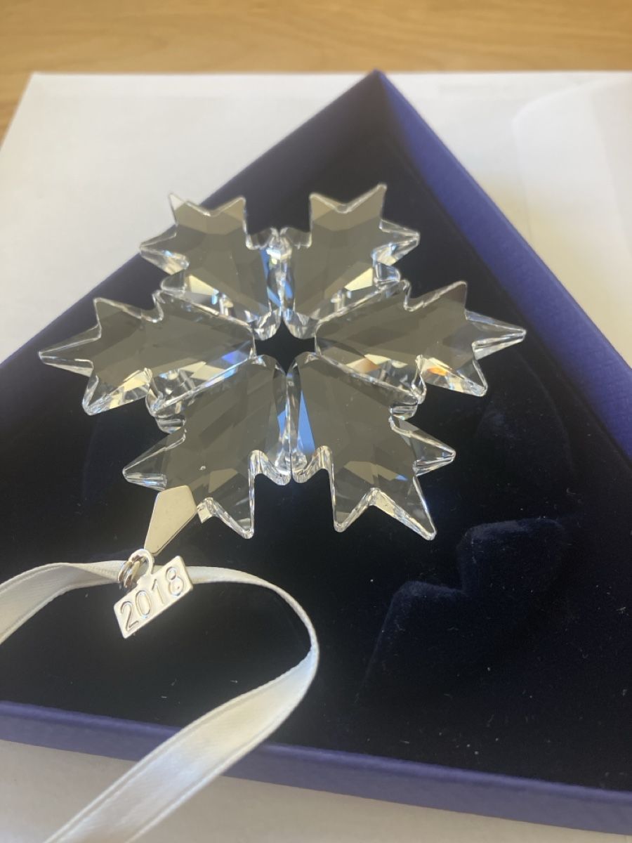Swarovski Alle Dekorationen: Stella Swarovski – Gebraucht aus Oggio von rob_6n6d