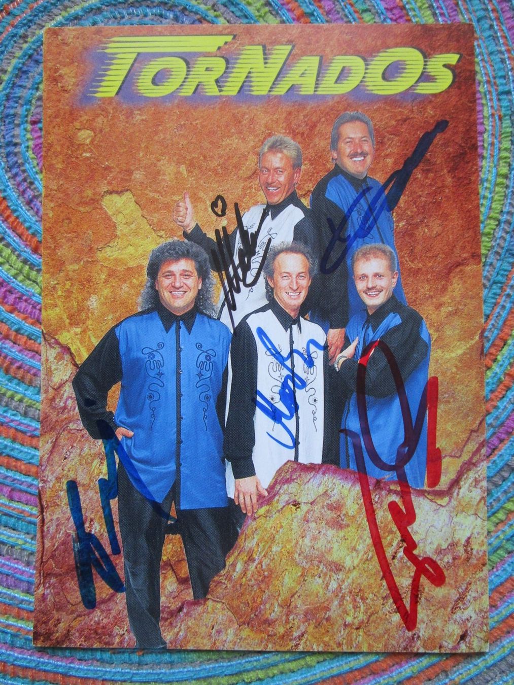 Autografi: TORNADOS UNTERHALTUNG BAND ANTIKES ORIGINAL AUTOGRAMM – Usato da GUTENSWIL venduto da Alpina6