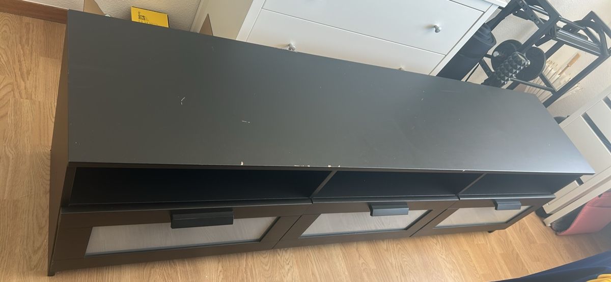Ikea Mobili TV: TV möbel – Usato da Frick venduto da alb_v9yh 5