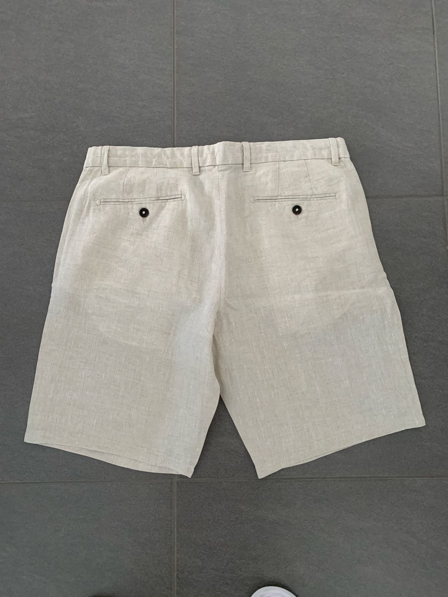 Mango Pantaloni: Mango Short – Nuovo (secondo la descrizione) da Collombey venduto da amina36 1