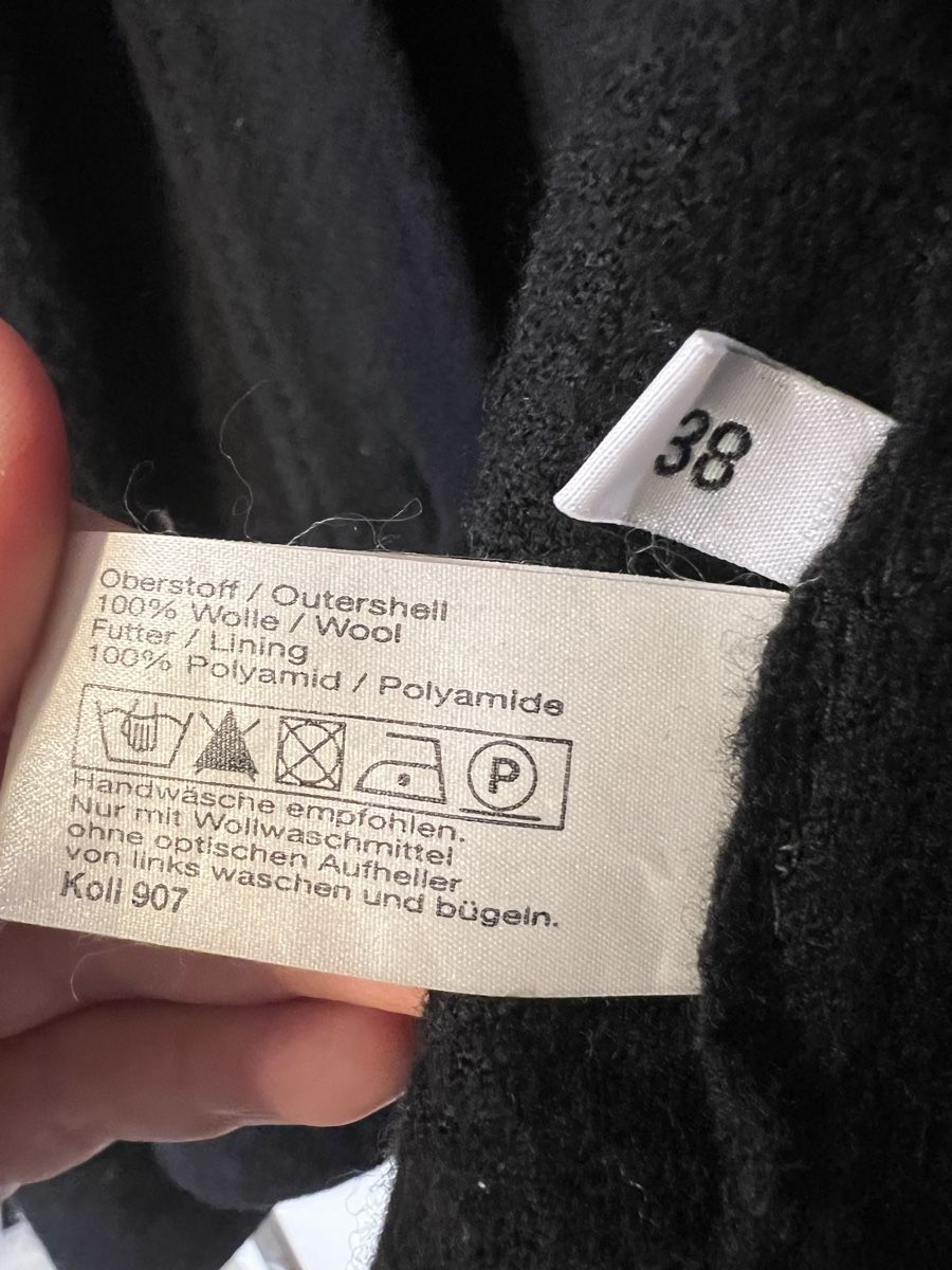 Giacche: Schwarze Jacke Wolle, Grösse 38 36 S M – Usato da Langenthal venduto da ivet7 3