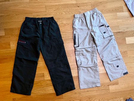 2 Outdoor/Wanderhosen Grösse 128