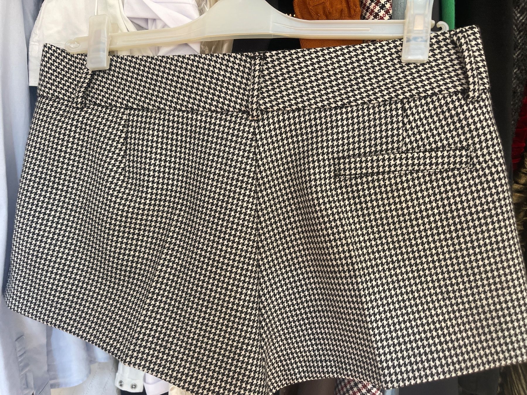 Bally Pantaloni: Bally shorts NEW – Nuovo (secondo la descrizione) da Agra venduto da Milena_L 2