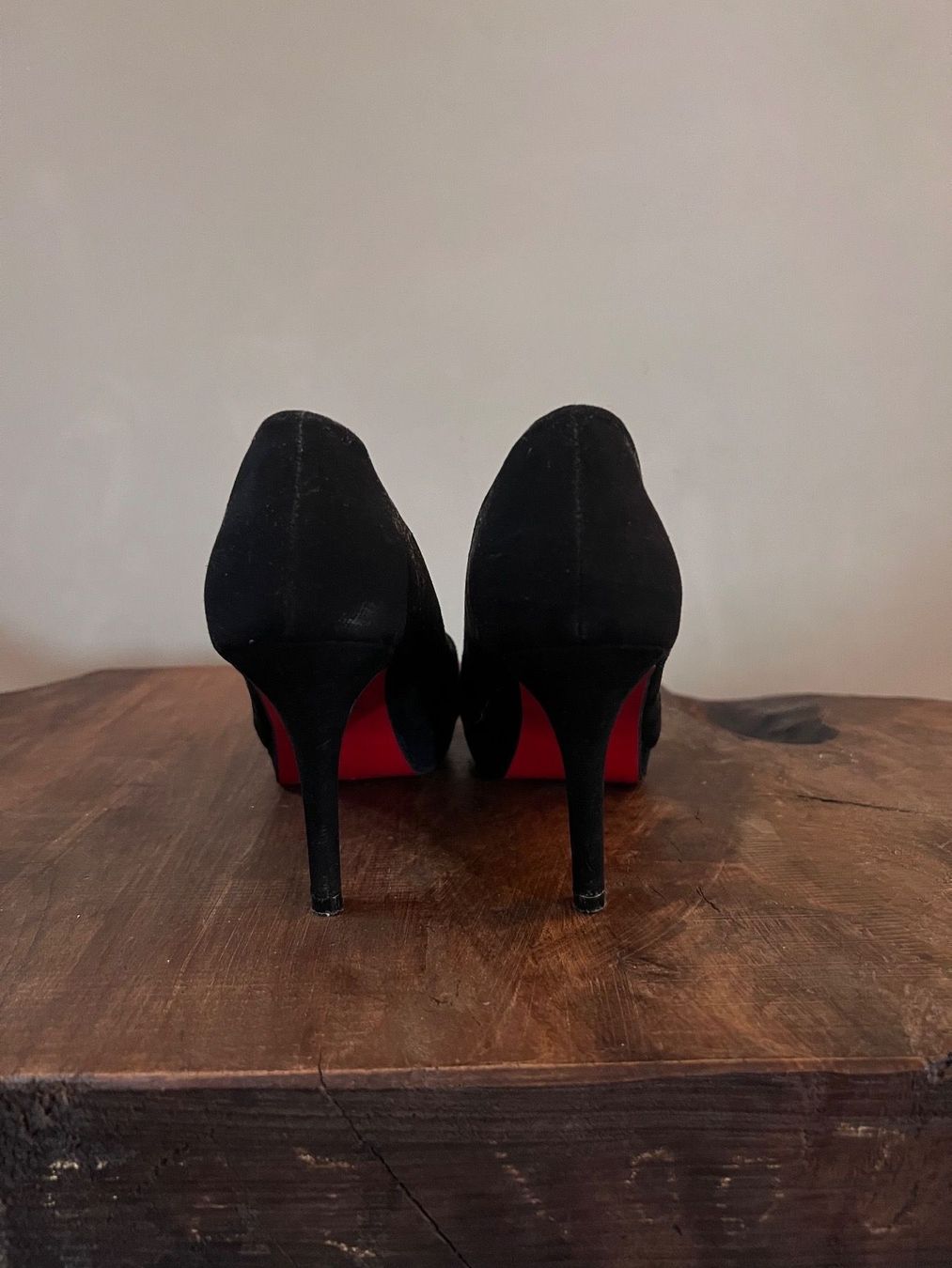 Scarpe da donna: Schwarze echtleder HighHeels zu verkaufen – Usato da Winterthur venduto da Kayoz00 2