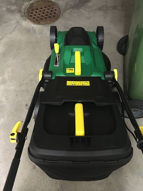 Tagliaerba: Rasenmäher Elektro Okay Maxi III – Usato da Zürich venduto da BuenosAires03