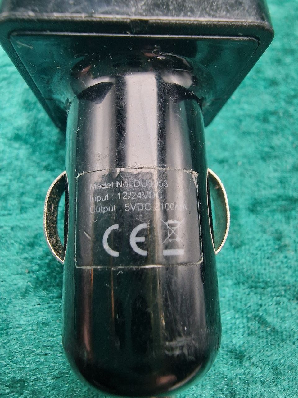 Ladegeräte: Gebrauchte 12V input USB-Autoladegeräte Lot 4 Stück. – Gebraucht aus Bassersdorf von antikvintage 3