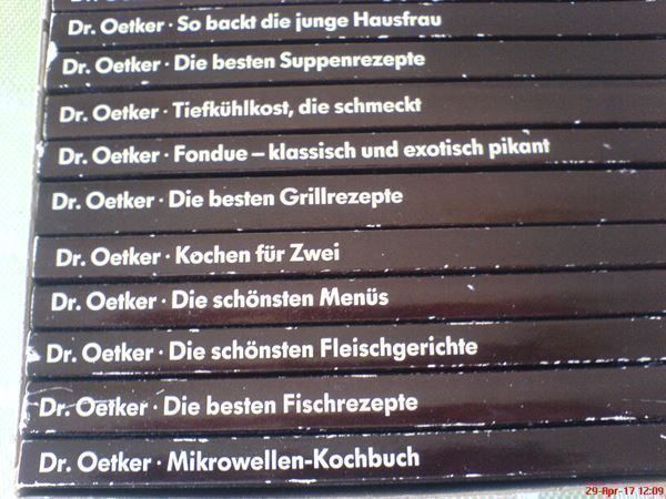 Bücher: 20 Rezeptbücher mit farbigen Abbildungen – Gebraucht aus Oftringen von andrax 2