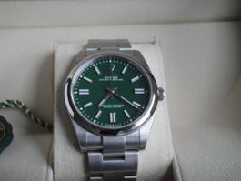 Rolex / Oyster Perpetual 41 / Grün / Fabrikneu+Kaufbeleg