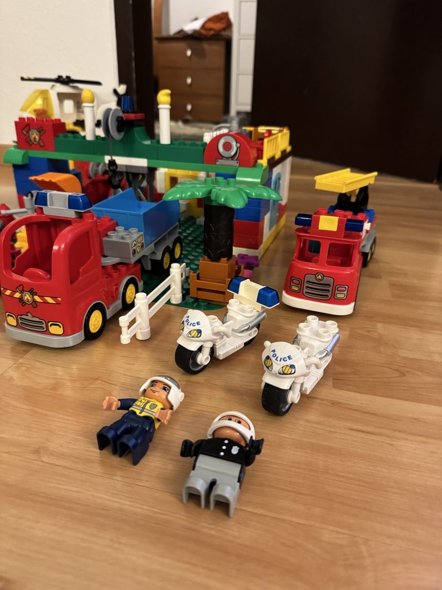 Lego Kit di costruzioni: Lego Duplo grand lot de pompier – Usato da Lausanne venduto da Michel_Ozcan 5