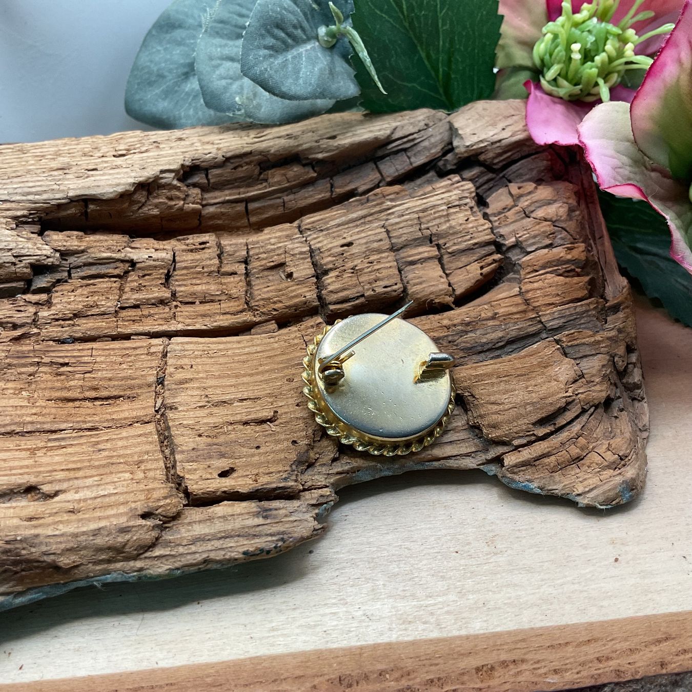 Spille & Fermagli: Brosche Mikromosaik Blumenbouquet – Usato da luzern venduto da Alpendorf1 2