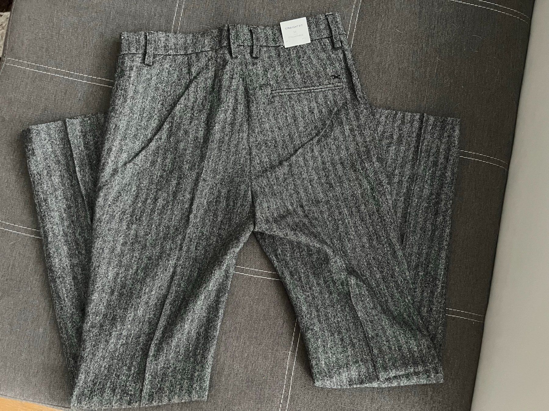 Brax Hosen: Brax Hose Klassik Gr.34 – Neu und originalverpackt aus Reinach AG von innamac 3