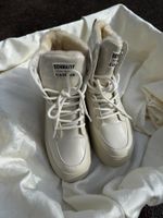 Mädchen- oder Damenschuhe mit Fell - Grösse 39/39.5 - NEU