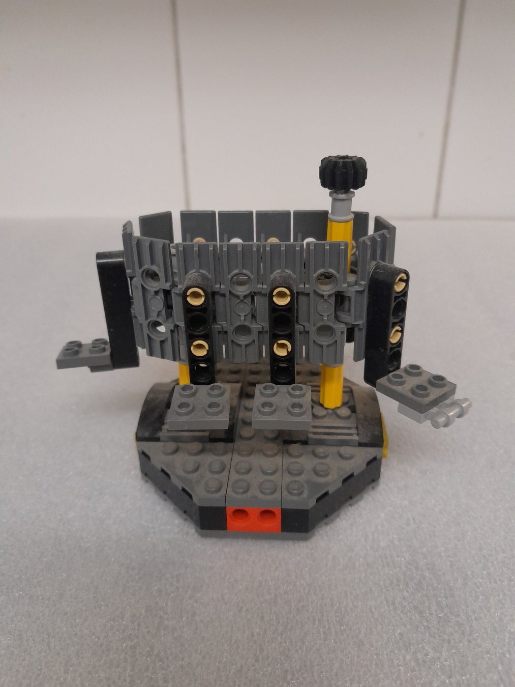 Lego Kit di costruzioni: Lego Figuren Drehgestell – Usato da Rüti ZH venduto da Alemanni