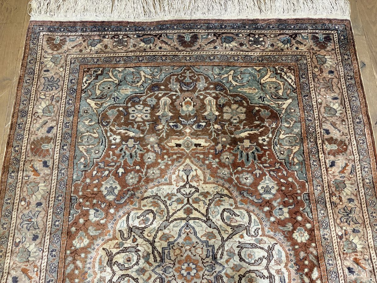 Teppiche: Echter handgeknüpfter Medaillon Kayseri – Gebraucht aus Bennau von Mayer_Carpets 3