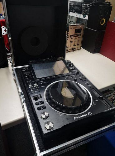 Topcase: 1x FlightCase zu Pioneer CDJ3000 Mediaplayer – Gebraucht aus Zürich von djdiscount 1