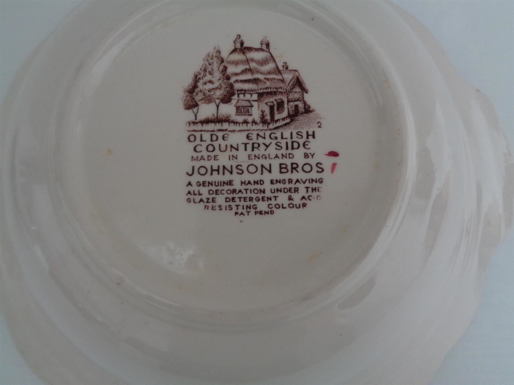 Ciotole: Schüssel-Terrine Johnson Bros England – Usato da Chur venduto da omonia 8