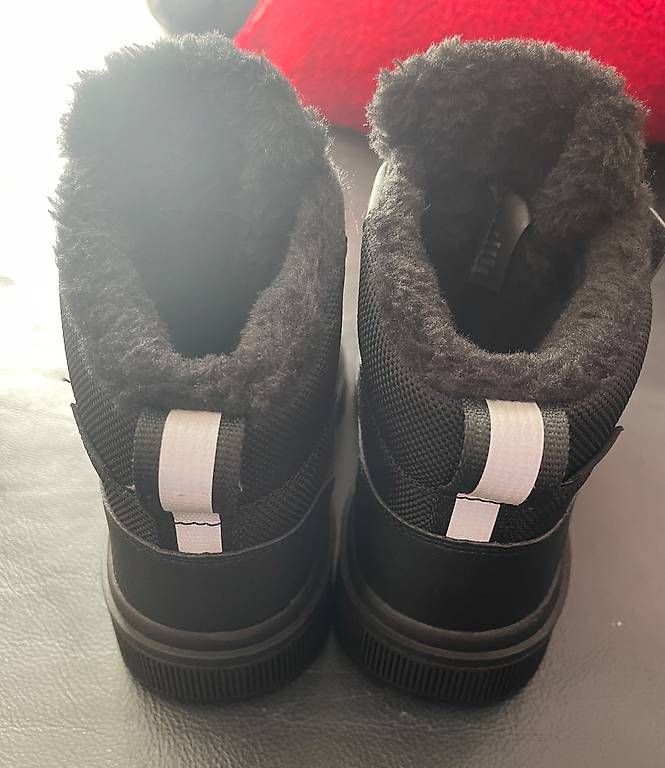 Scarpe per ragazze: Neue Mädchen WASSERDICHTE HIGH TOP SNEAKER – Usato da Wenslingen venduto da fraenzi.kulli 3