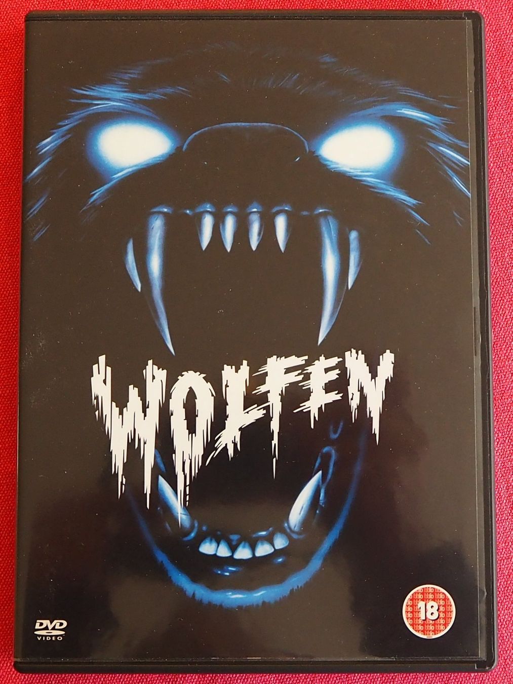Tutti i DVDs: Wolfen / Albert Finney / UK-Import – Usato da Chur venduto da dluli