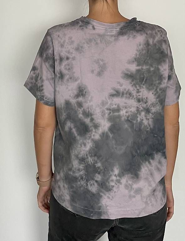 T-shirt: Cooles Tshirt (M/L) – Usato da Zürich venduto da Ajisai__ 2