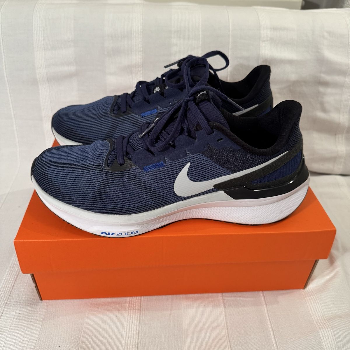 Nike Herrenschuhe: Nike Air Zoom Structure 25 – Neu (gemäss Beschreibung) aus Mönchaltorf von osi_t7tl 1