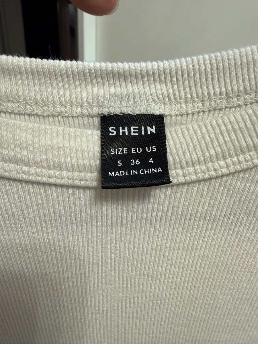 Maglioni & Felpe: Basic Langarmshirt in weiss - Grösse: S – Usato da Oberhofen Thun'see venduto da ClaudiaKelesh 3